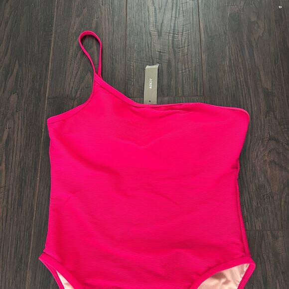 NWT J. Crew Ribbed One Shoulder Bathing Suit Pink Wild Hibiscus Women’s 6 Swim - Picture 2 of 8